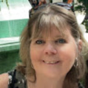 Meet your Posher, Eileen